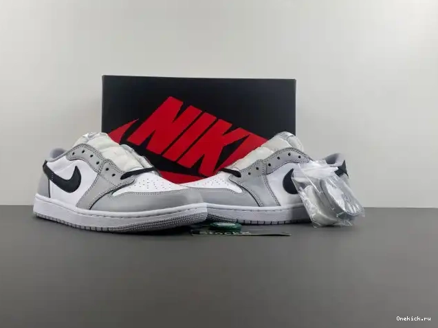 One Kick 1 Low Barons Jordan CZ0790-110 Air OG 0628